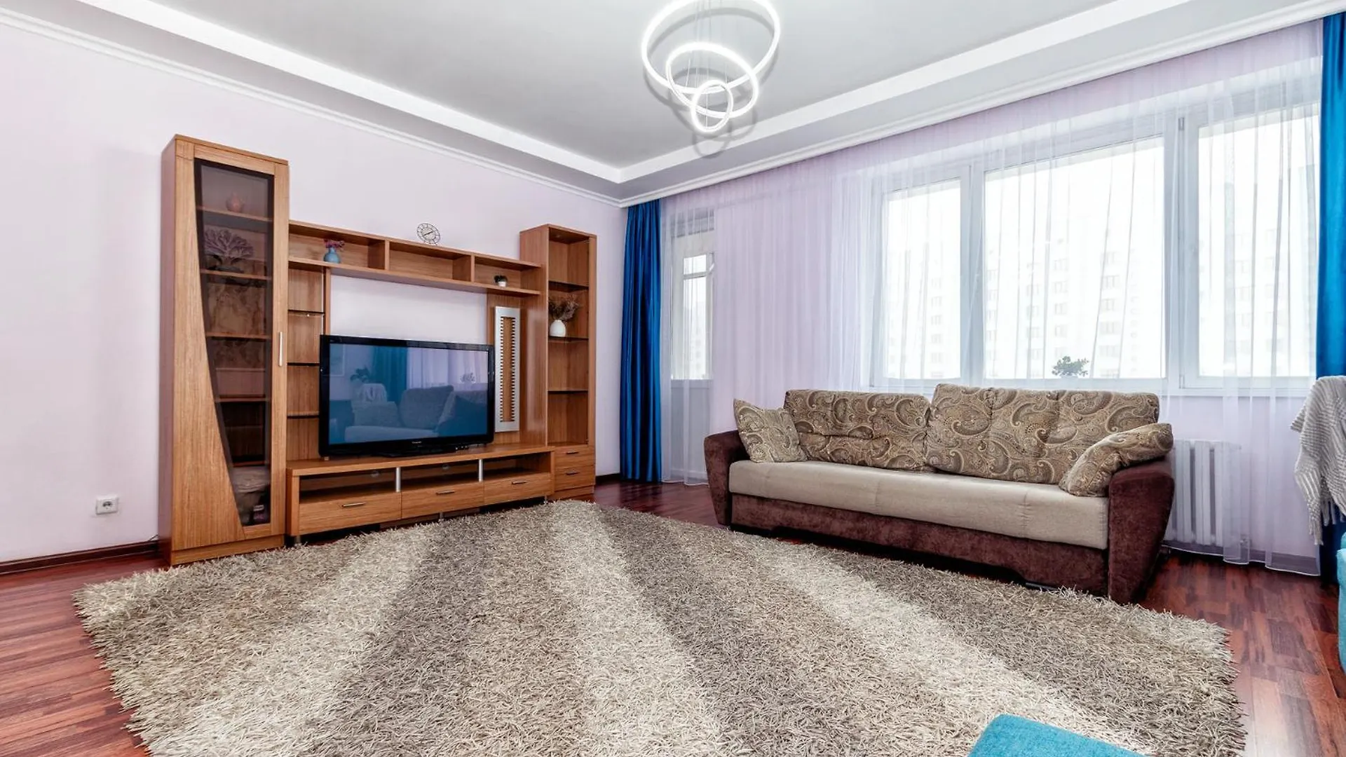 Apartment Апартаменты 2Day Apart У Байтерека Nur-Sultan
